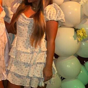 Size small, floral boutique dress